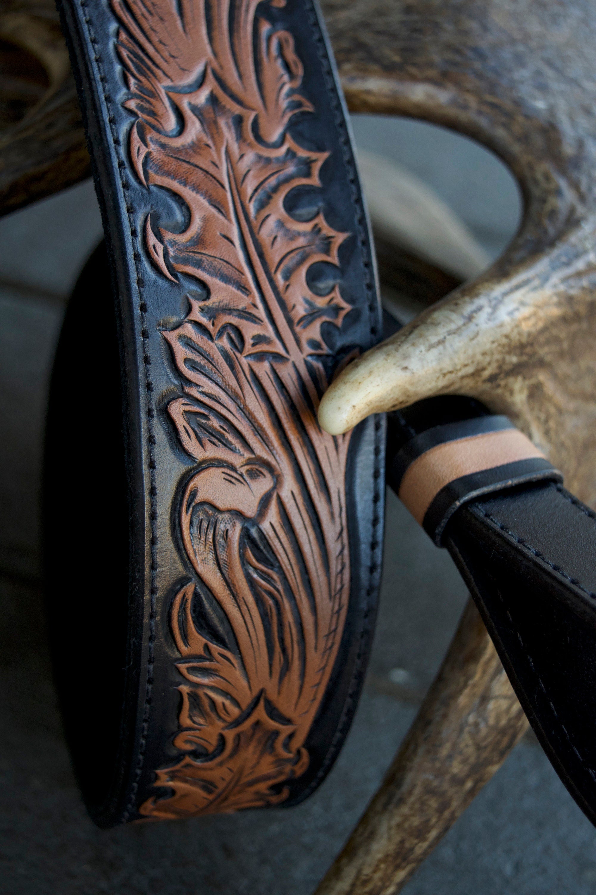 Oak Leaf Gun Sling, Black