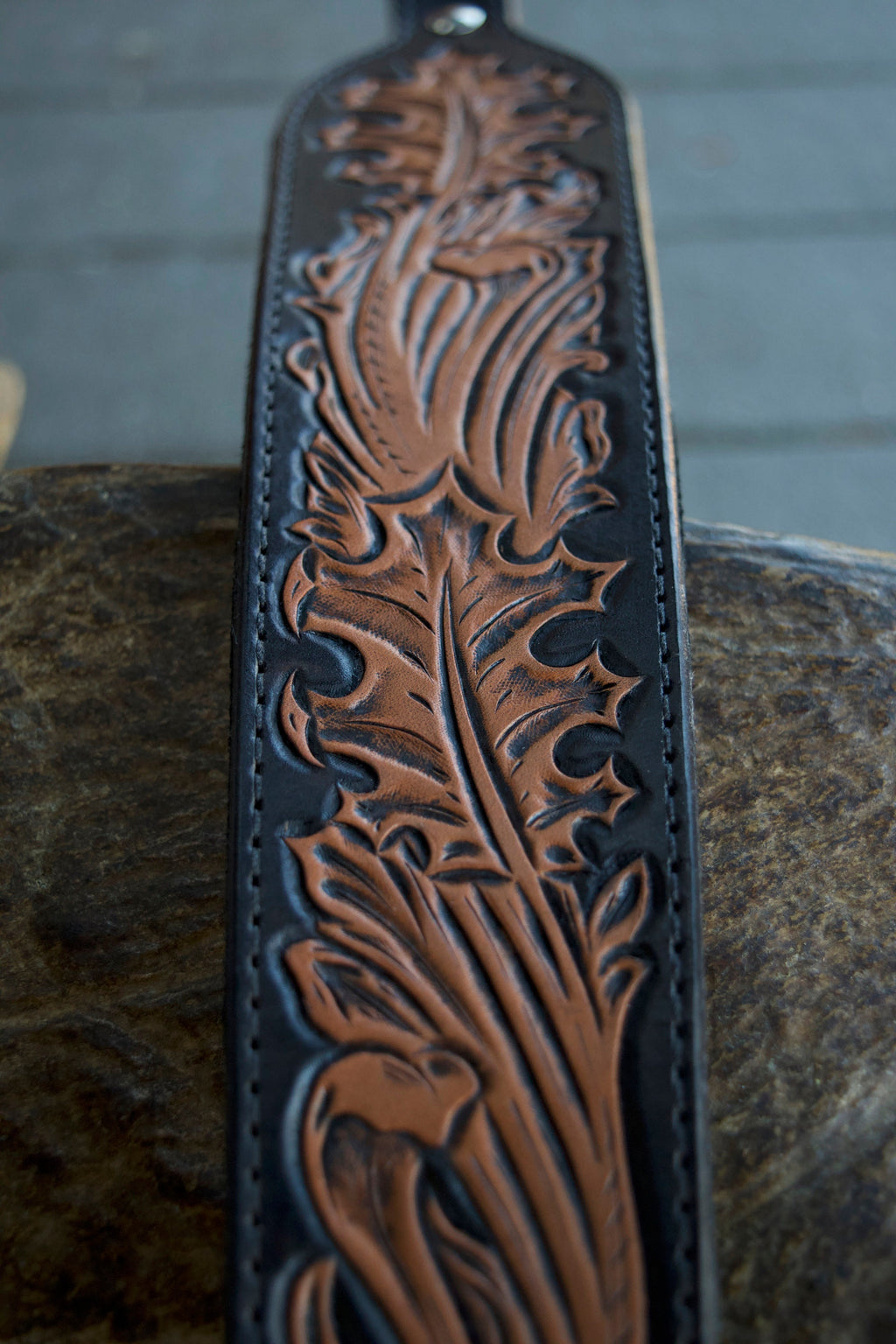 Oak Leaf Gun Sling, Black