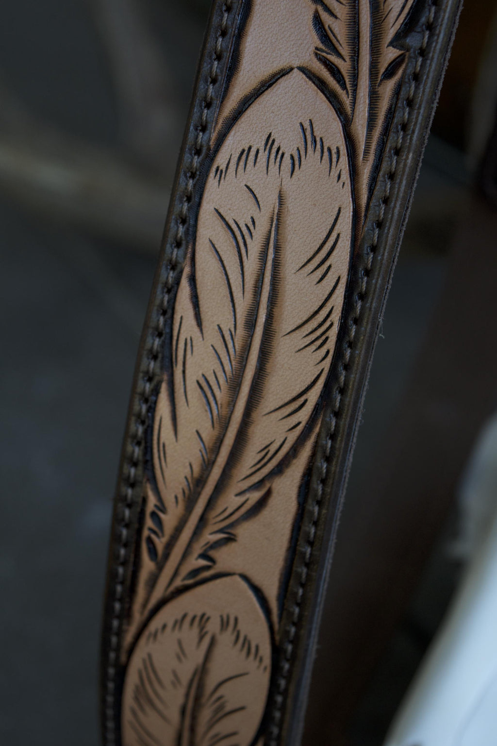 Feather Gun Sling, Brown