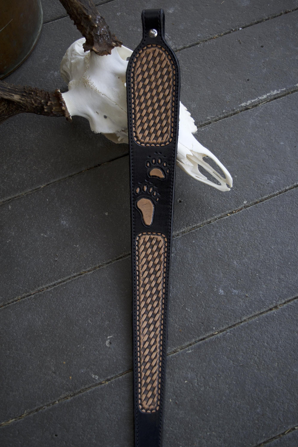 Bear Track Gun Silng, Black