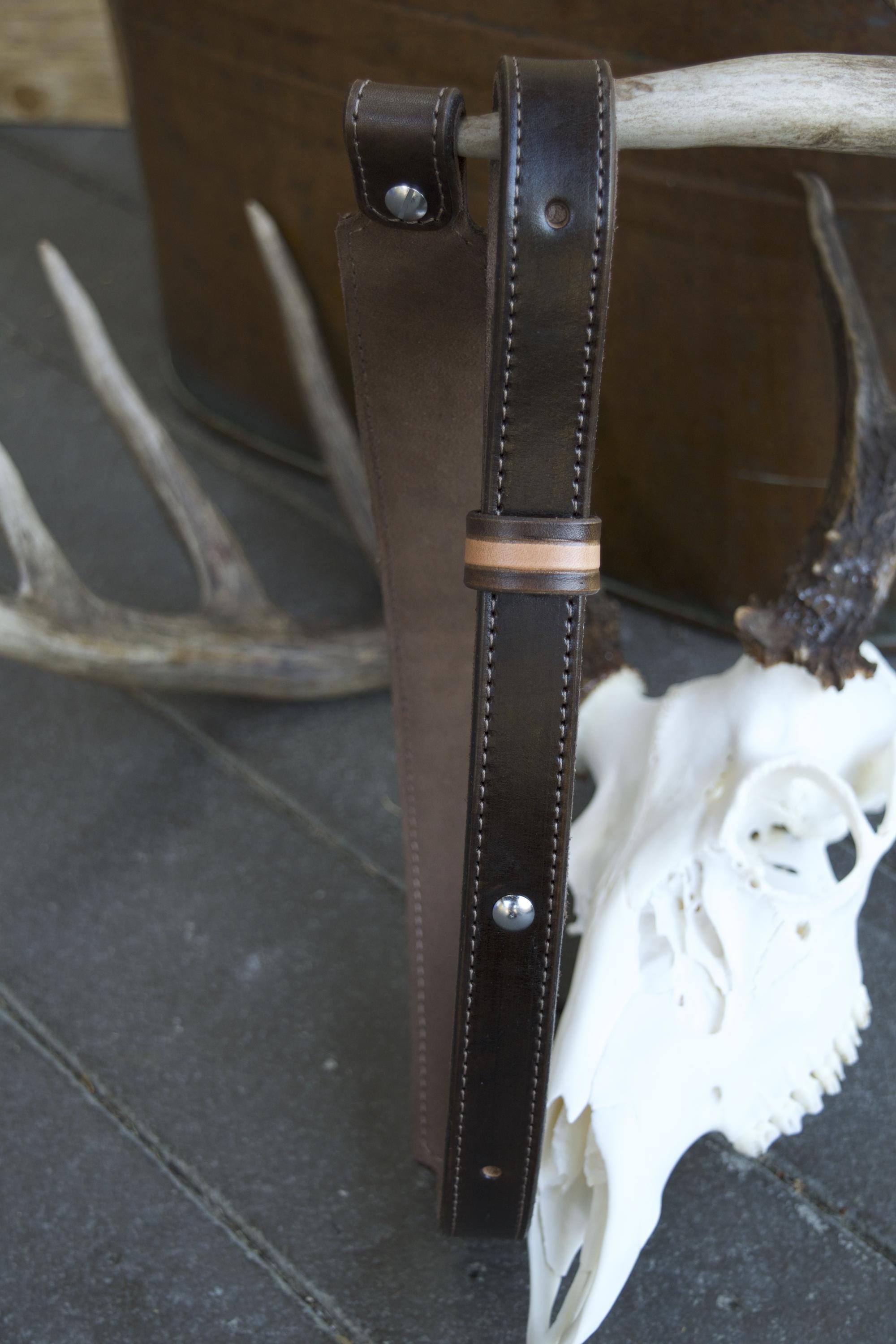 Feather Gun Sling, Brown