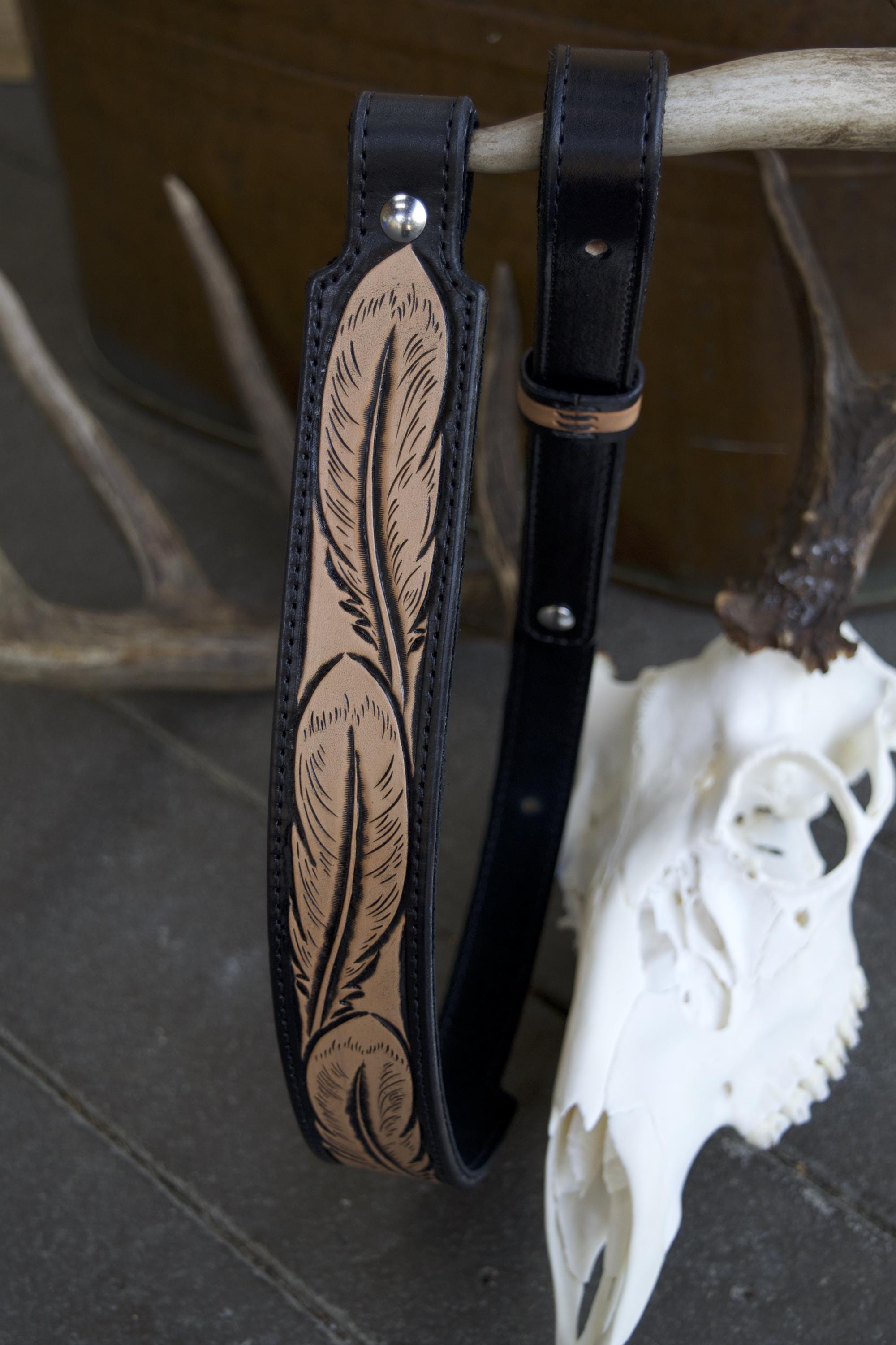 Feather Gun Sling, Black