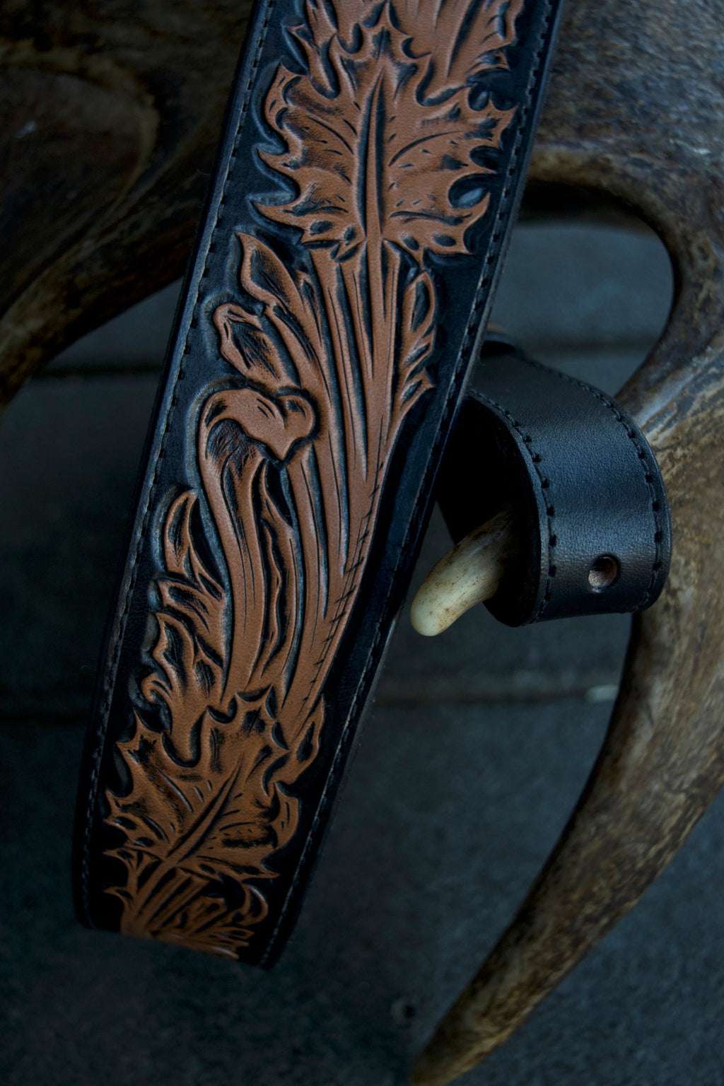 Maple Leaf Gun Sling, Black