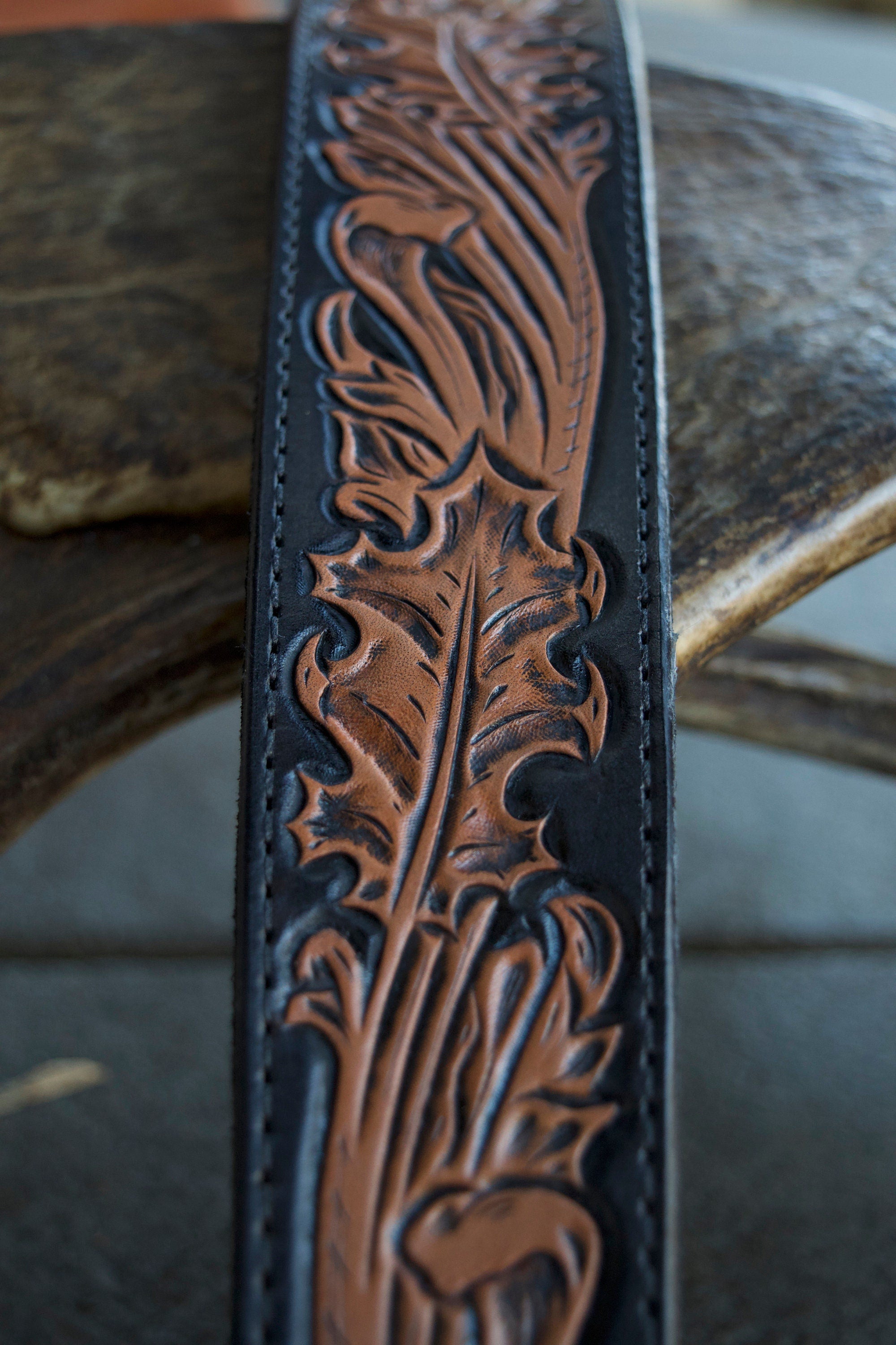 Oak Leaf Gun Sling, Black