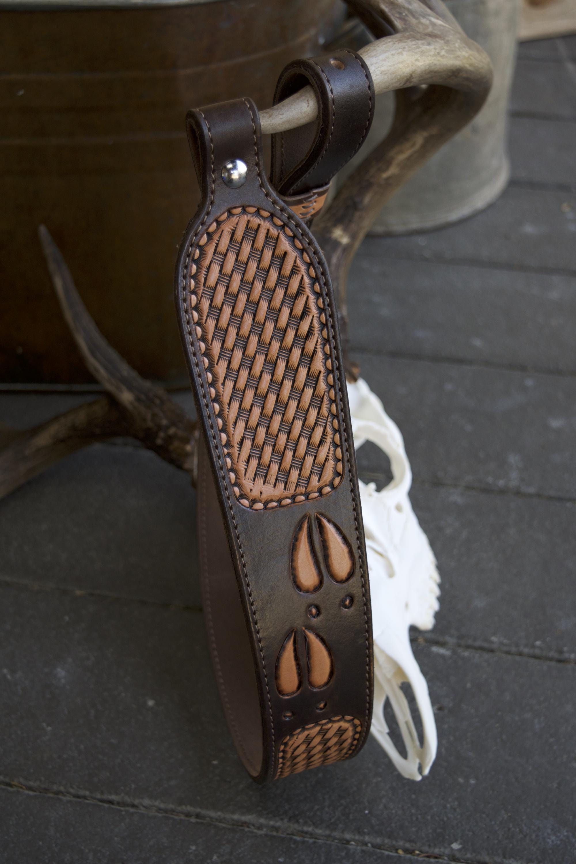 Deer Track Gun Sling, Brown