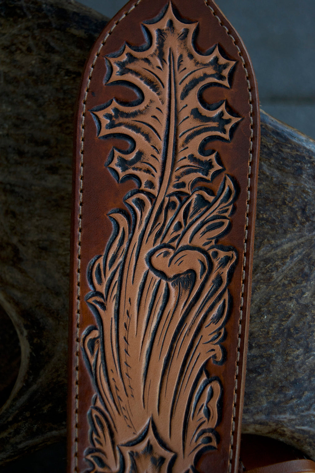 Oak Leaf Gun Sling, Brown