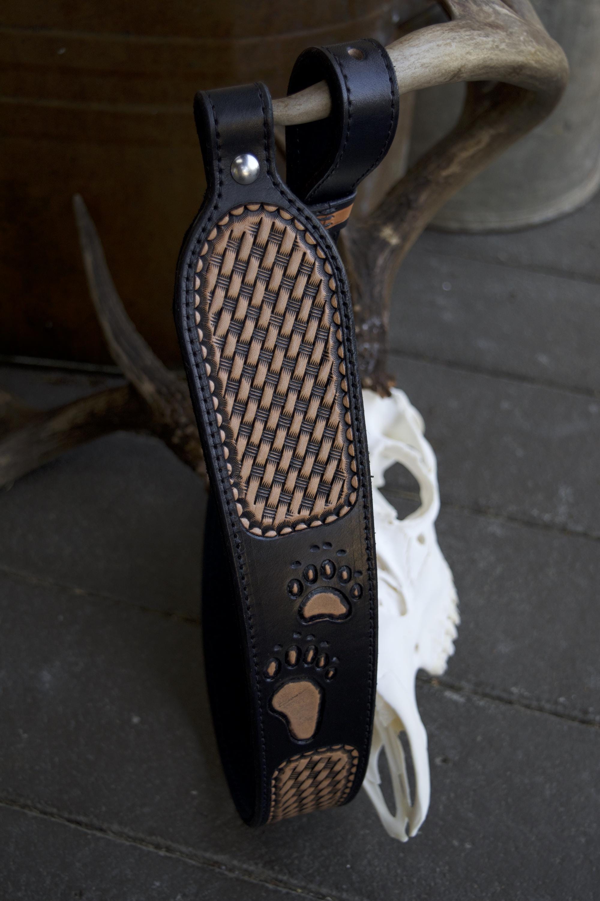 Bear Track Gun Silng, Black